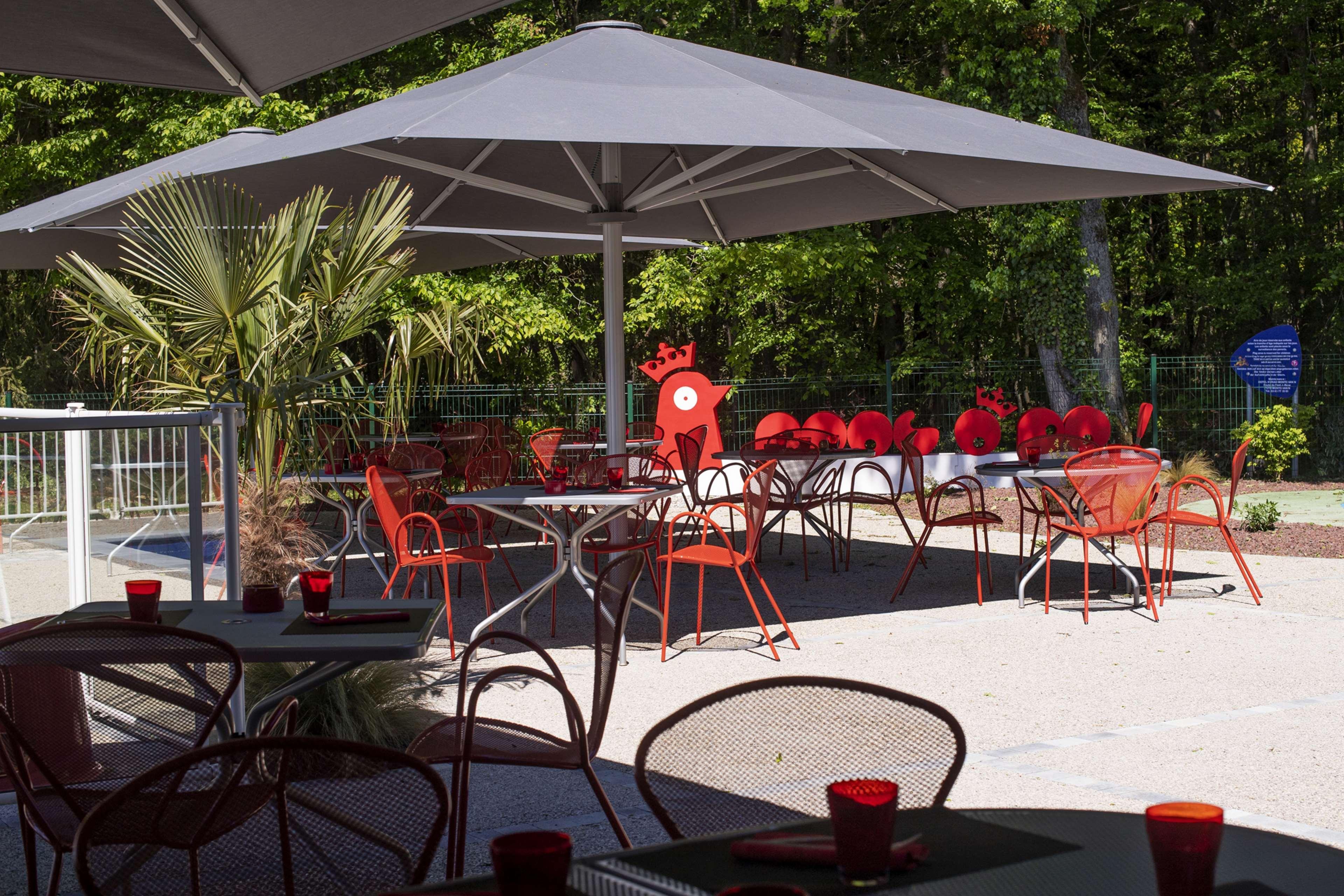 Kyriad Montchanin Le Creusot Exterior photo